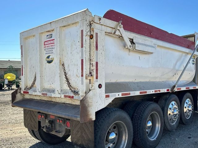 2007 Mack Granite CV713