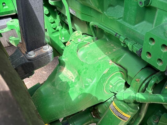 2020 John Deere 8R250 MFWD