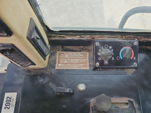 2002 Caterpillar 963C LGP